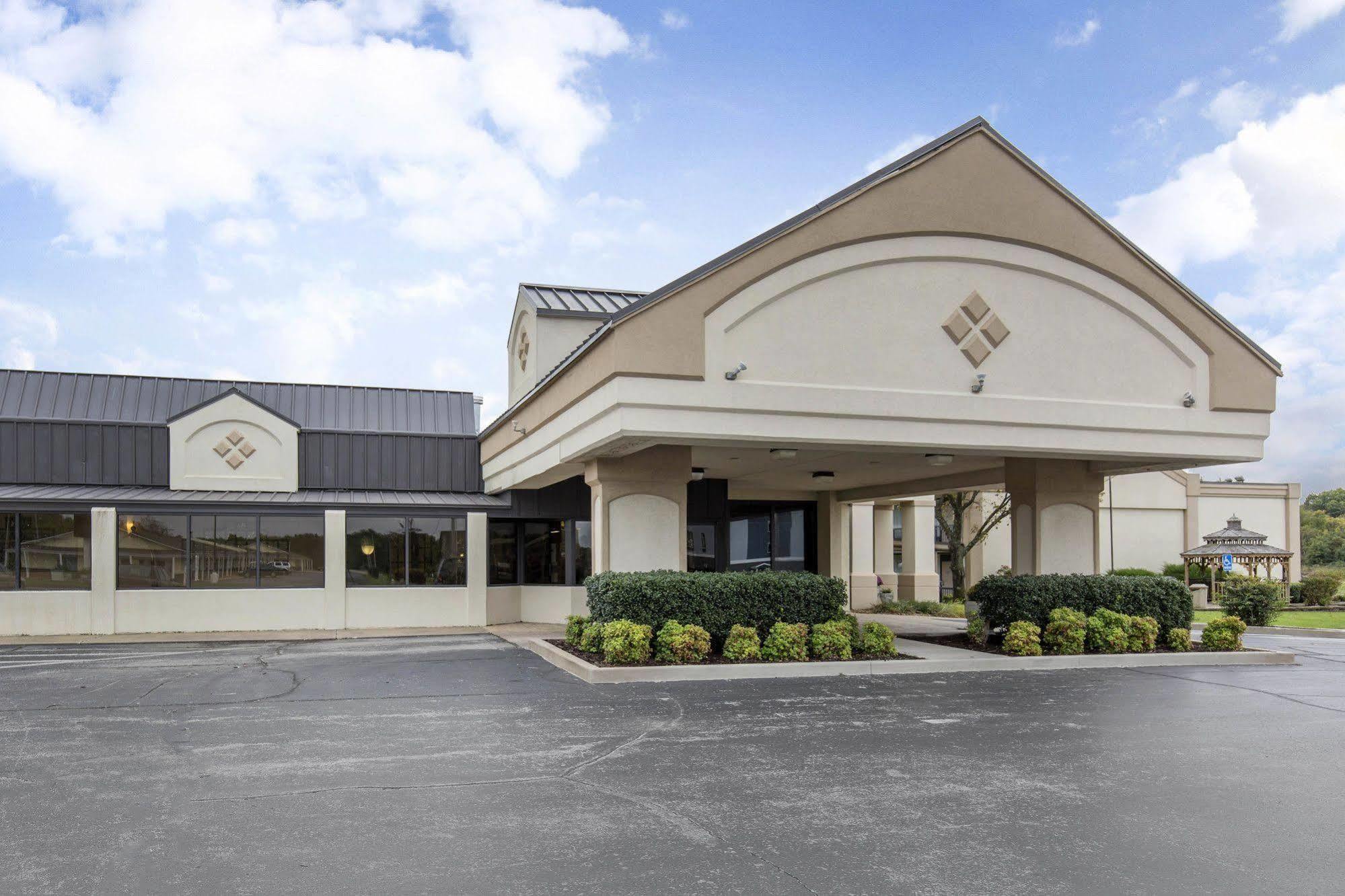 Days Inn By Wyndham Pittsburg Ks Exterior foto